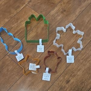 Wondershop Lot of 5 Festive Cookie Cutters